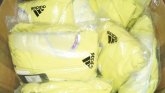 mayorista y distribuidor de ropa deportiva de marca, calzado Polonia